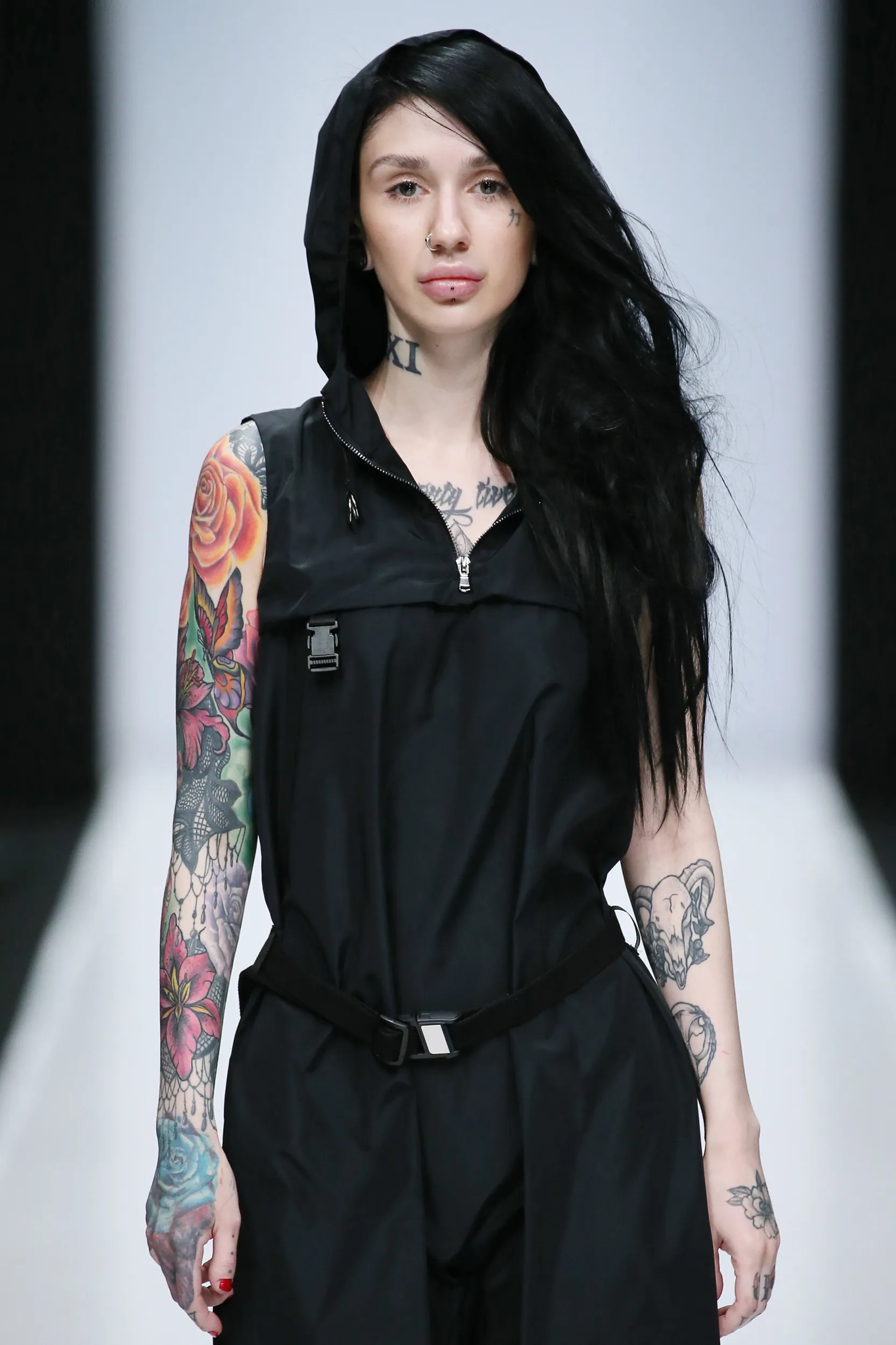 RAY look 27