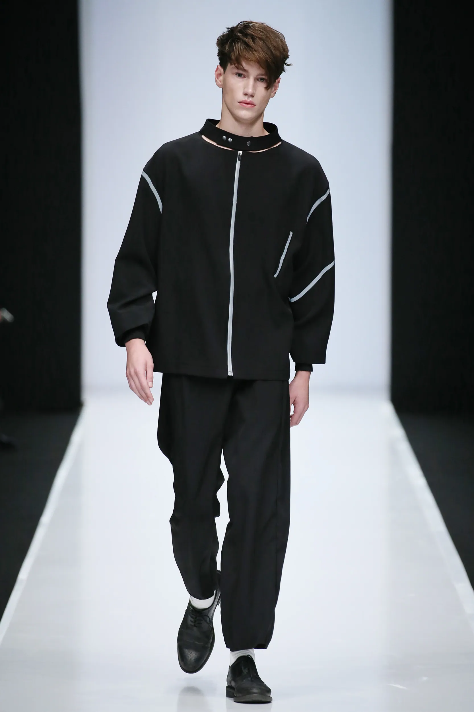 RAY look 24