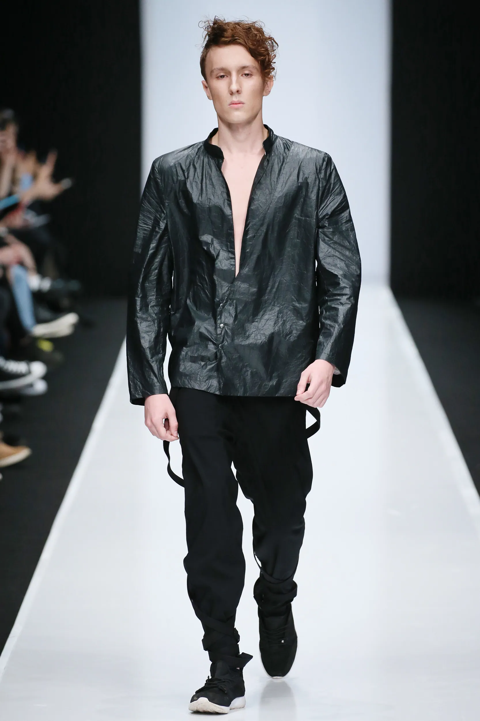 RAY look 20