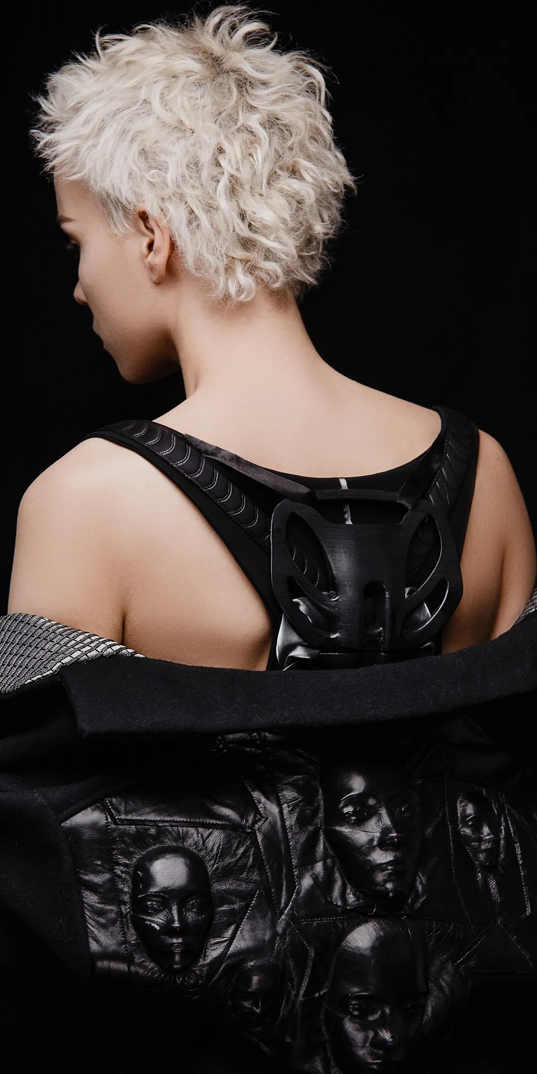 Editorial, 10