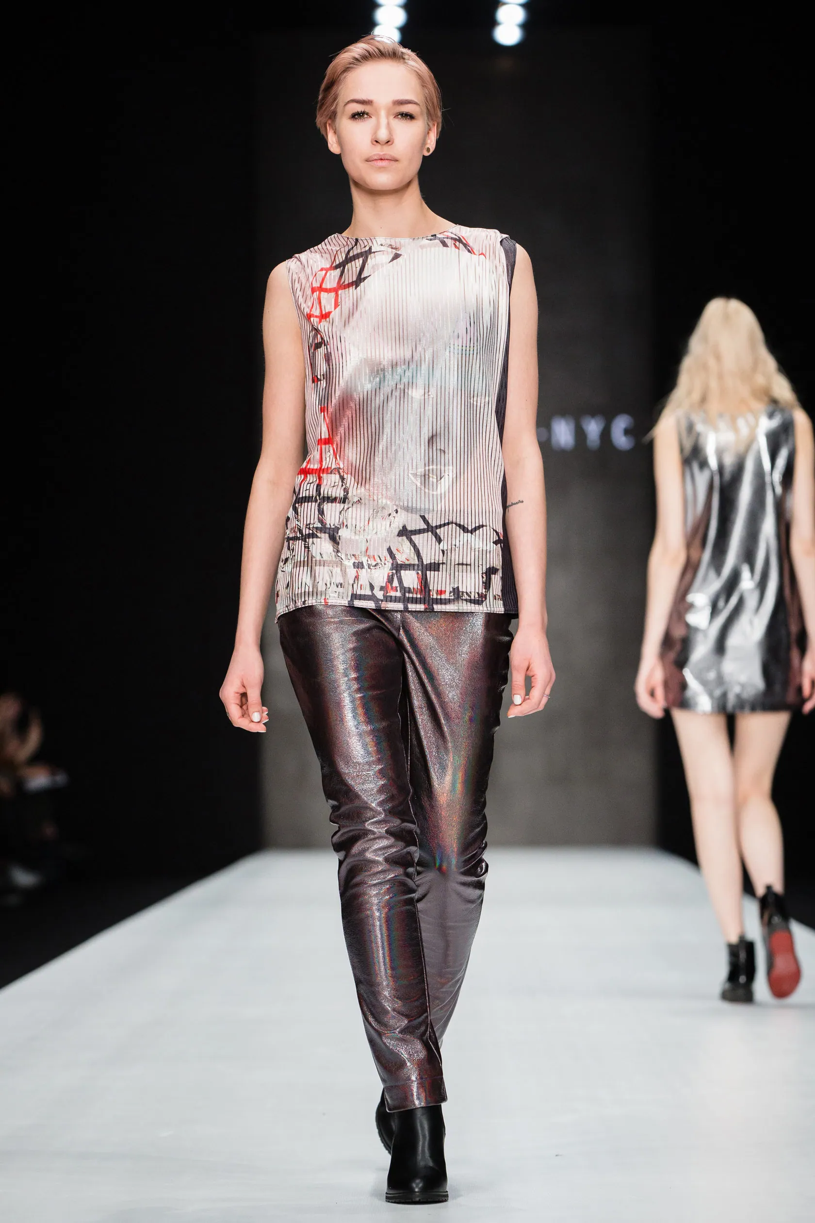 Digital Folding of the World look 25