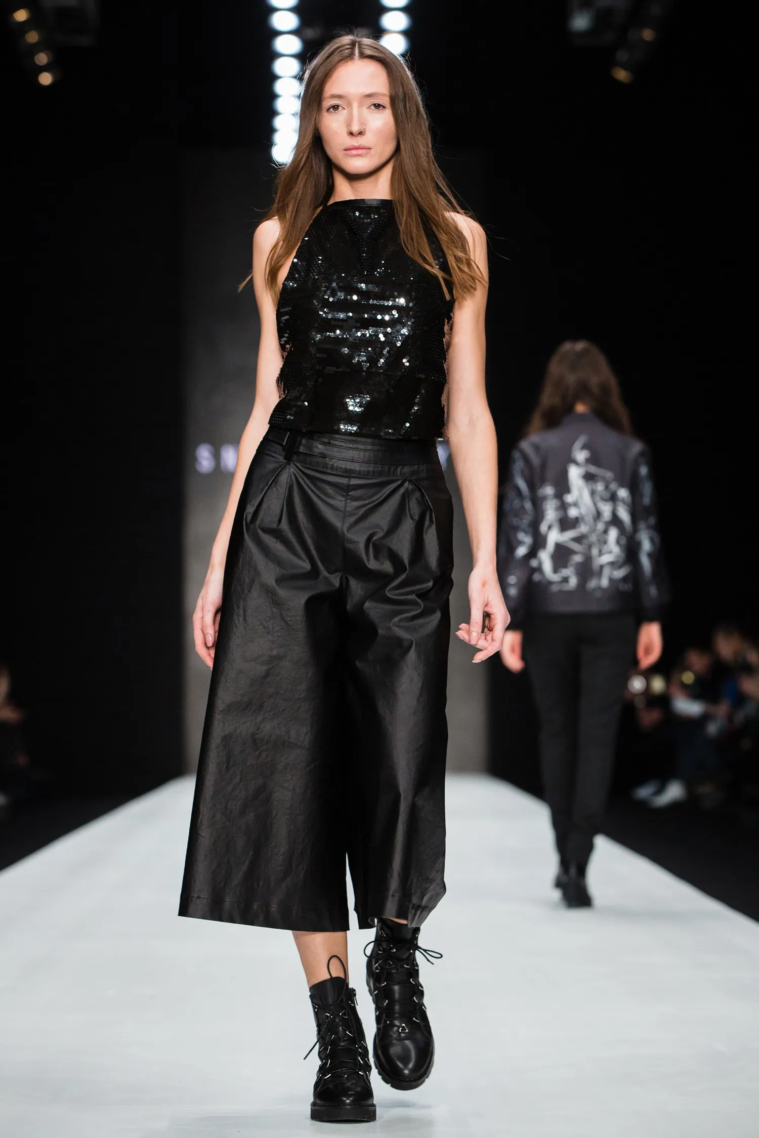 Digital Folding of the World look 21