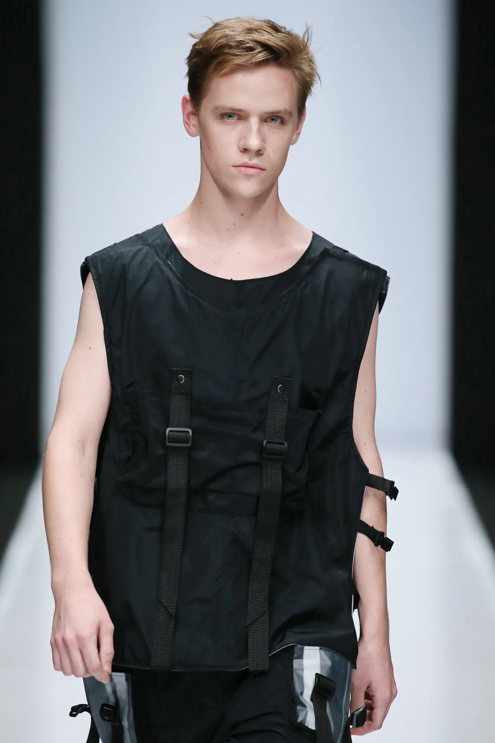 RAY look 13