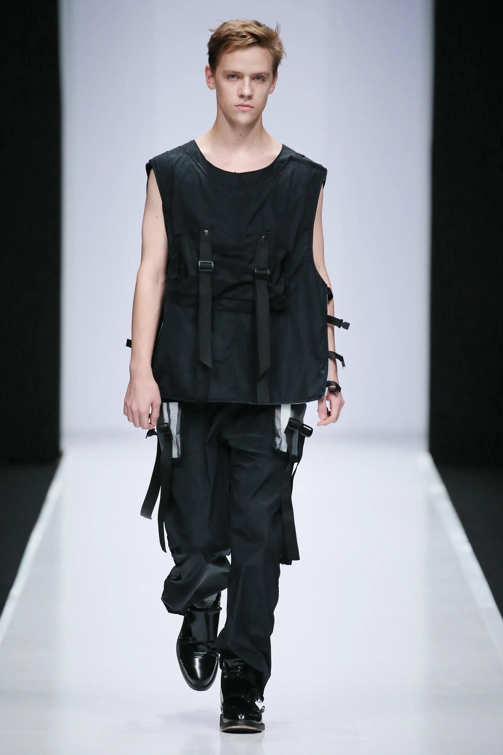 RAY look 12