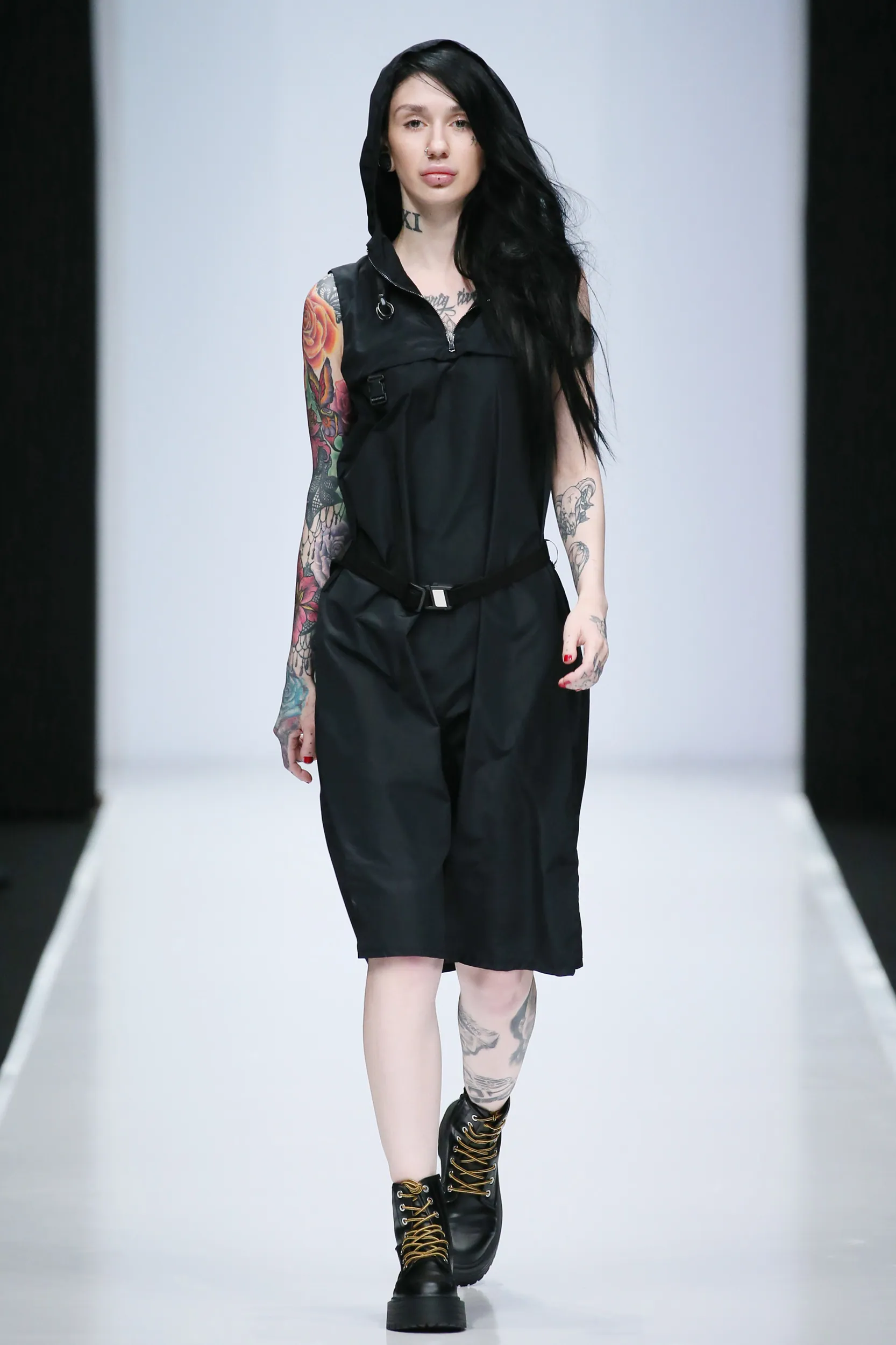 RAY look 26