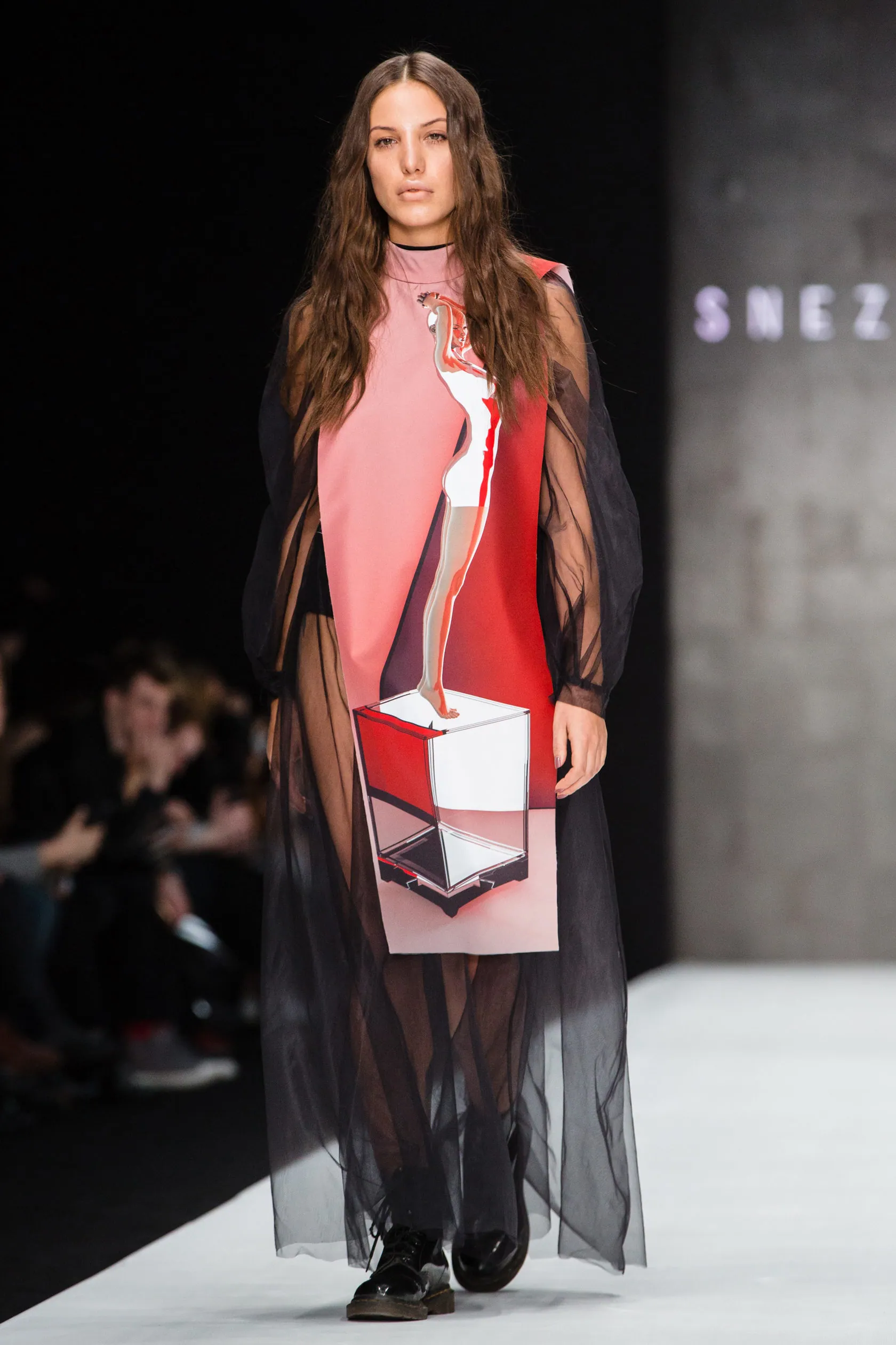 Digital Folding of the World look 23