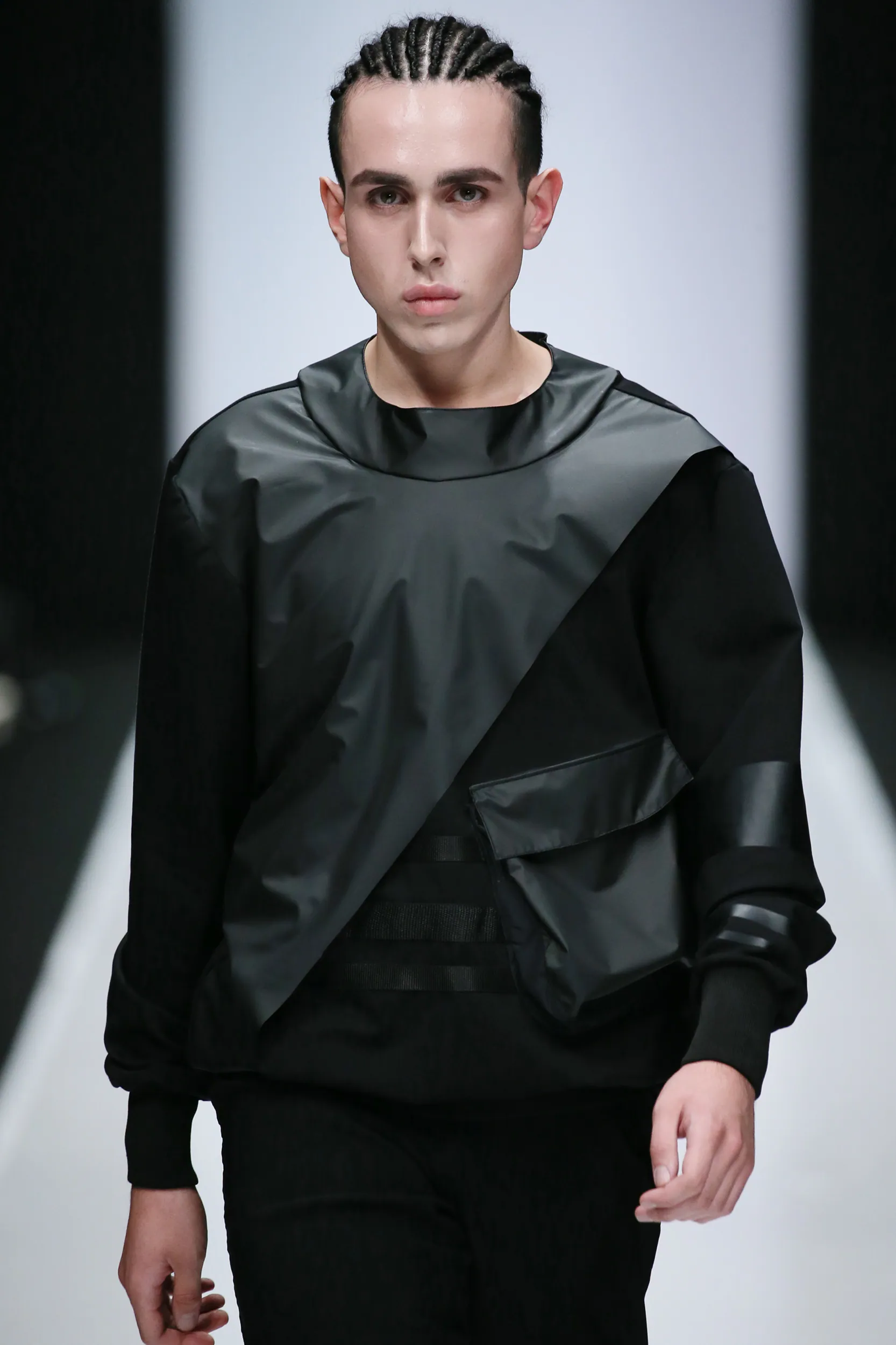 RAY look 8