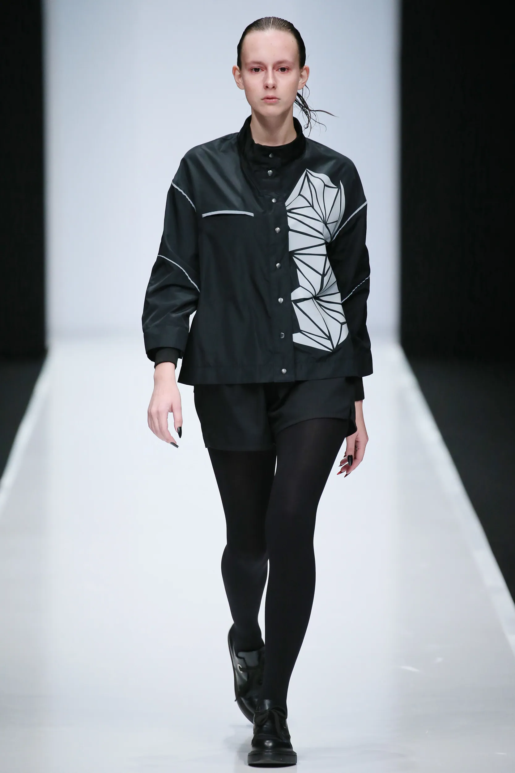 RAY look 16