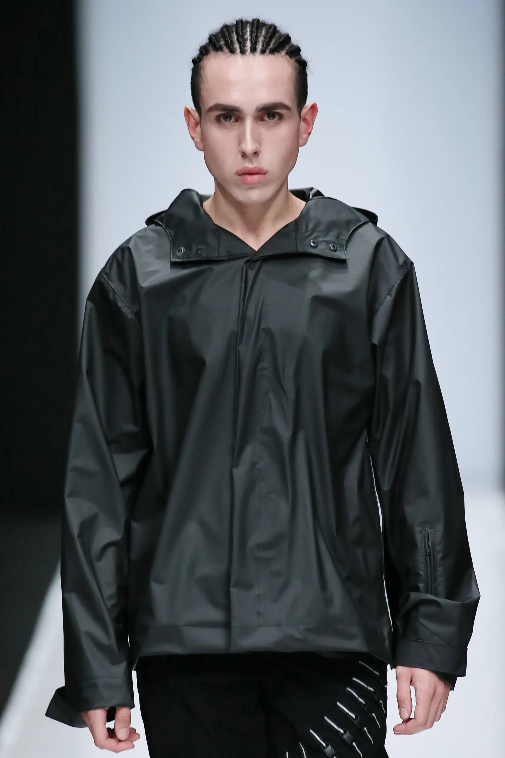 RAY look 34