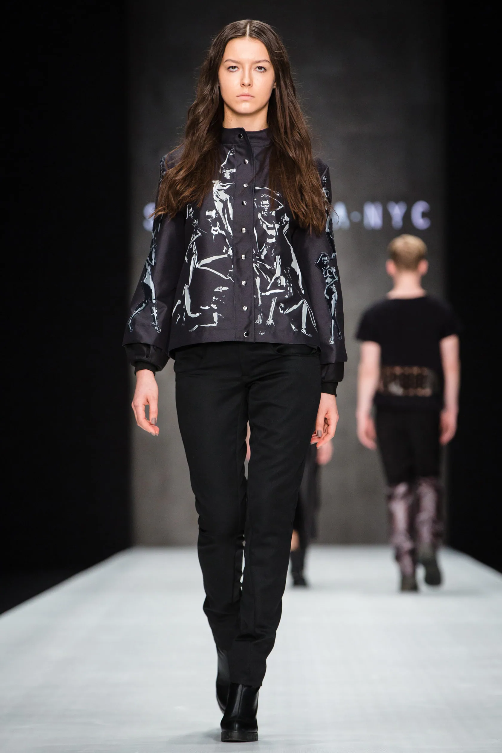 Digital Folding of the World look 20